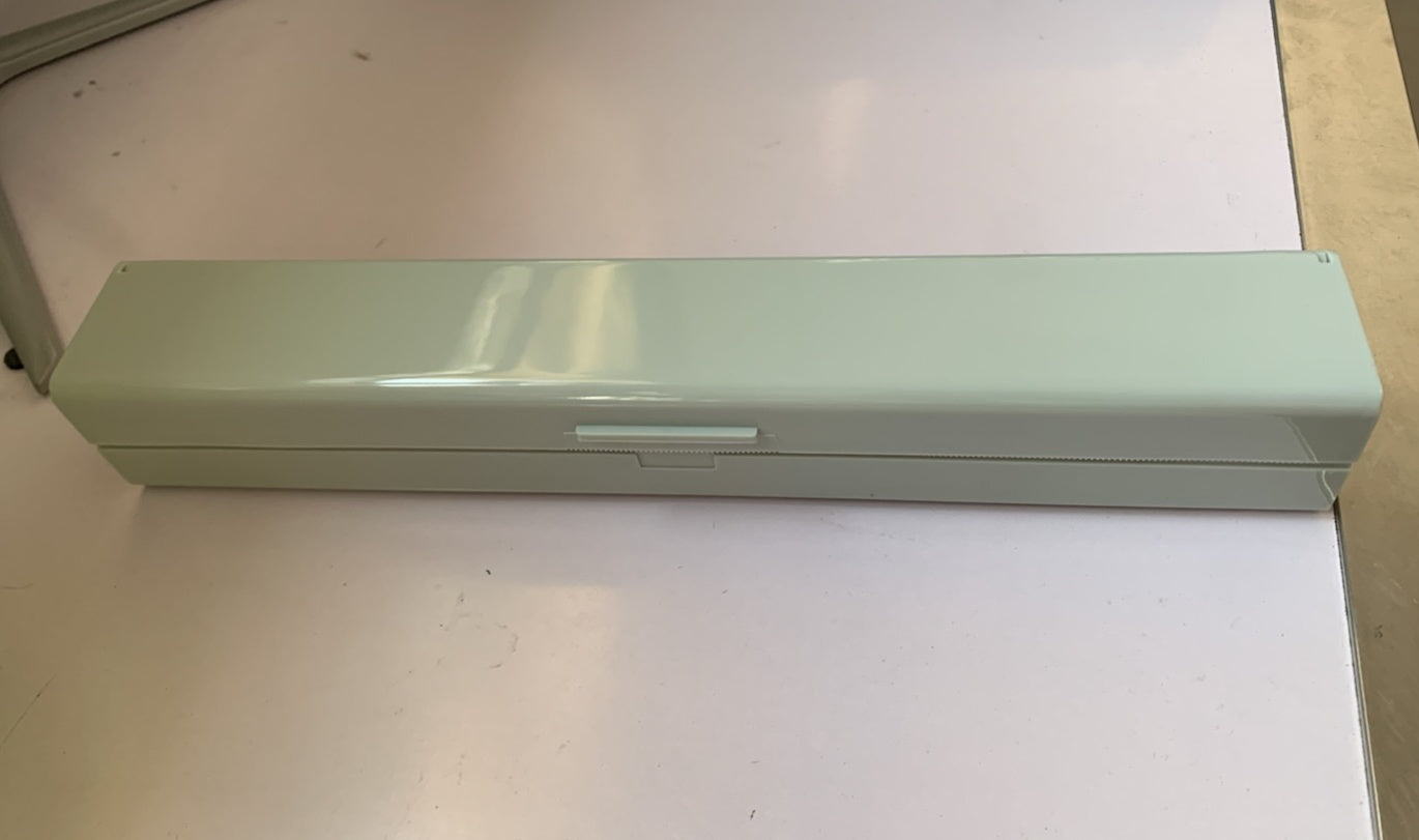 Food cling film cutting box