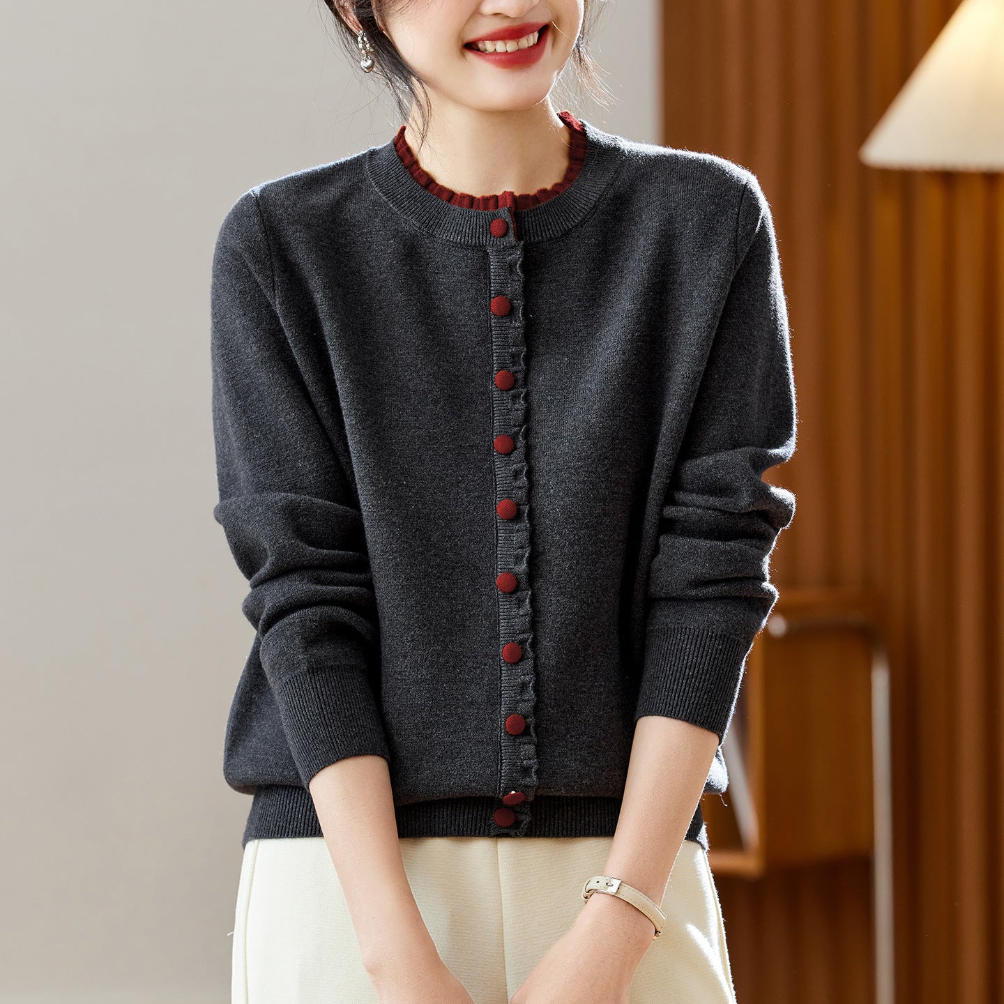Ribbed Trim Contrast-Colored Crew-Neck Knit Sweater Womens Long Sleeve