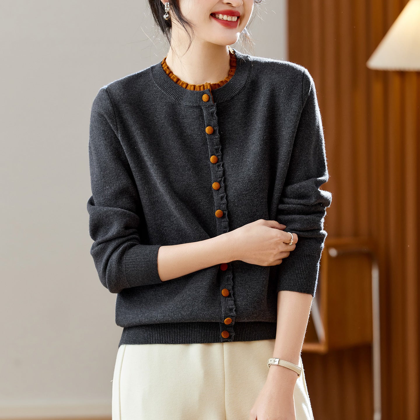 Ribbed Trim Contrast-Colored Crew-Neck Knit Sweater Womens Long Sleeve
